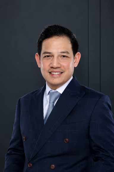 Tim Noparumpa